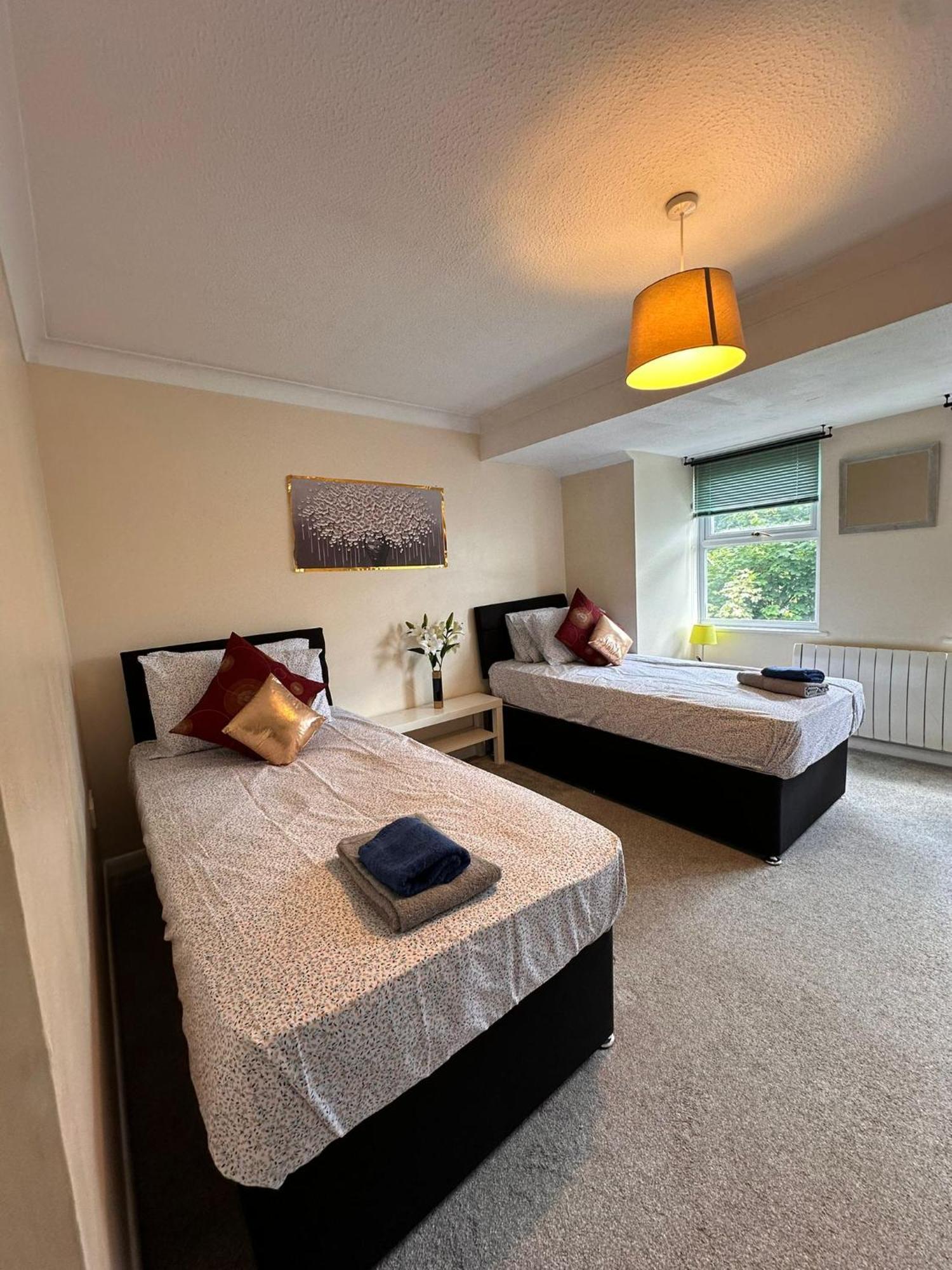 Lovely 1Bedrood Apartment Guildford Extérieur photo