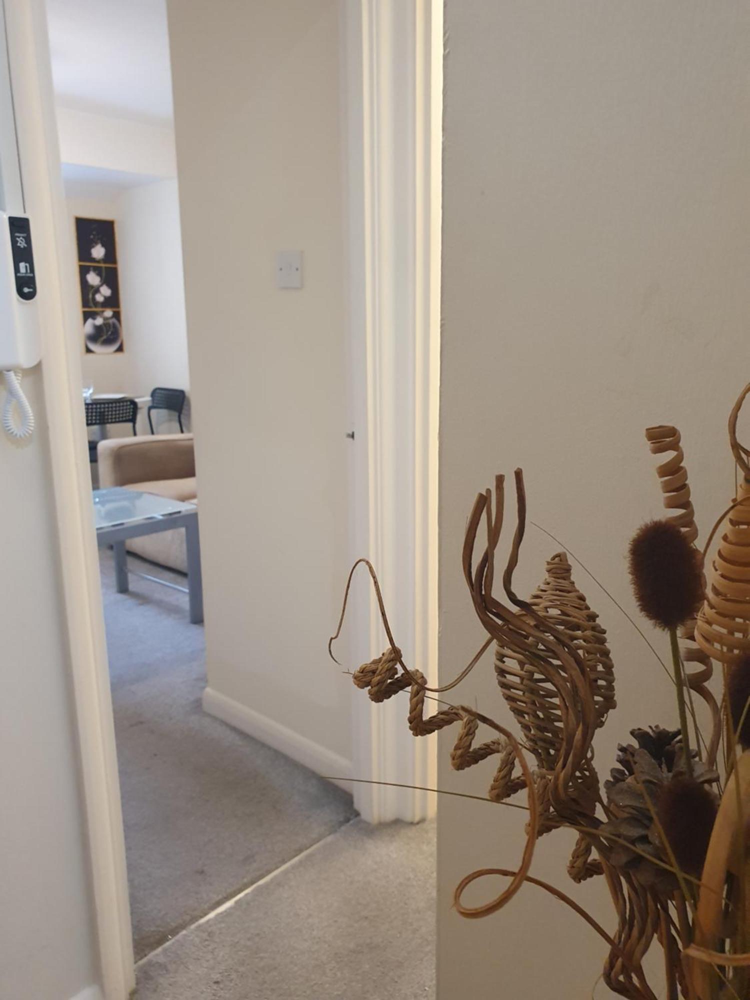 Lovely 1Bedrood Apartment Guildford Extérieur photo