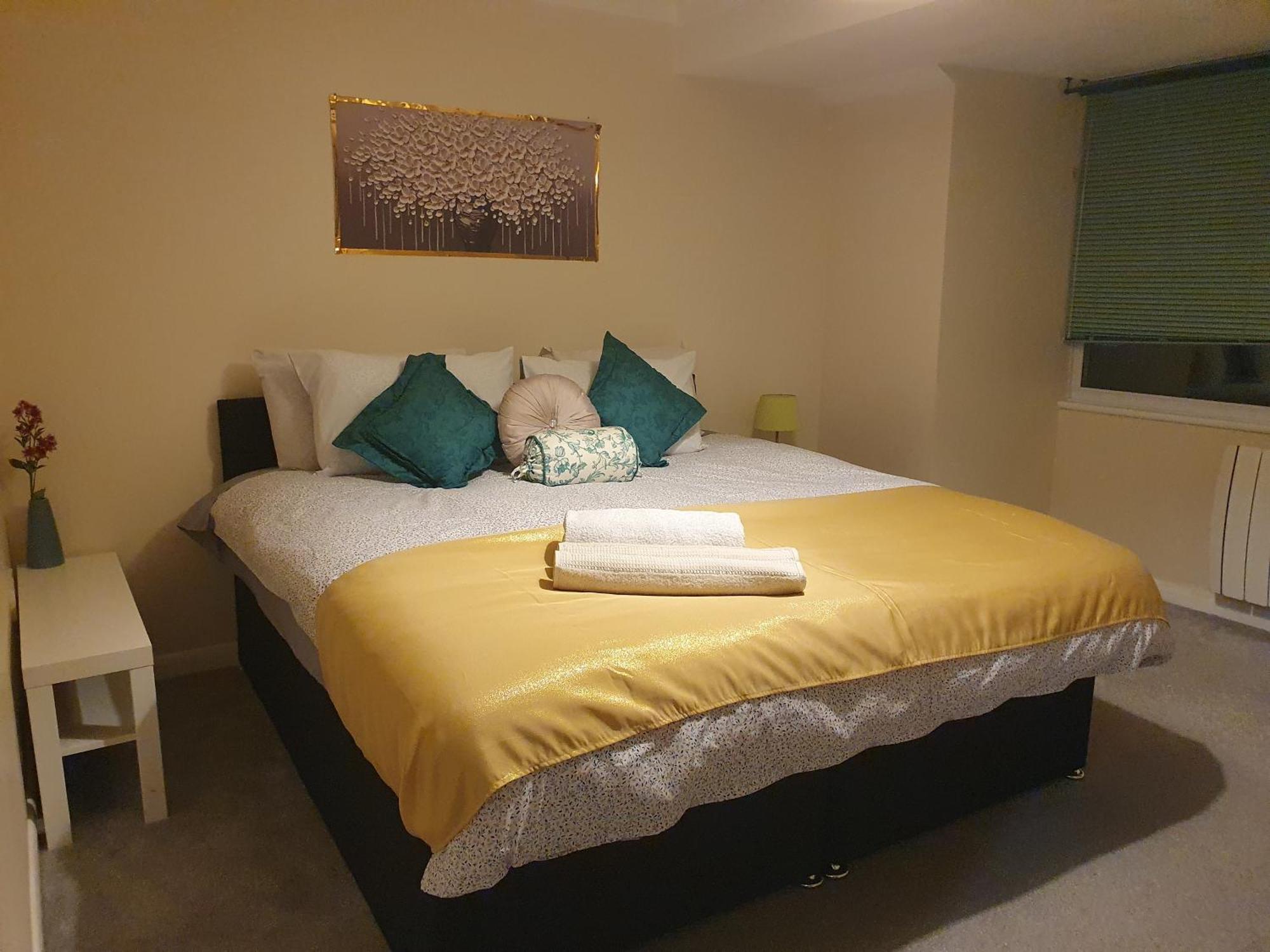 Lovely 1Bedrood Apartment Guildford Extérieur photo