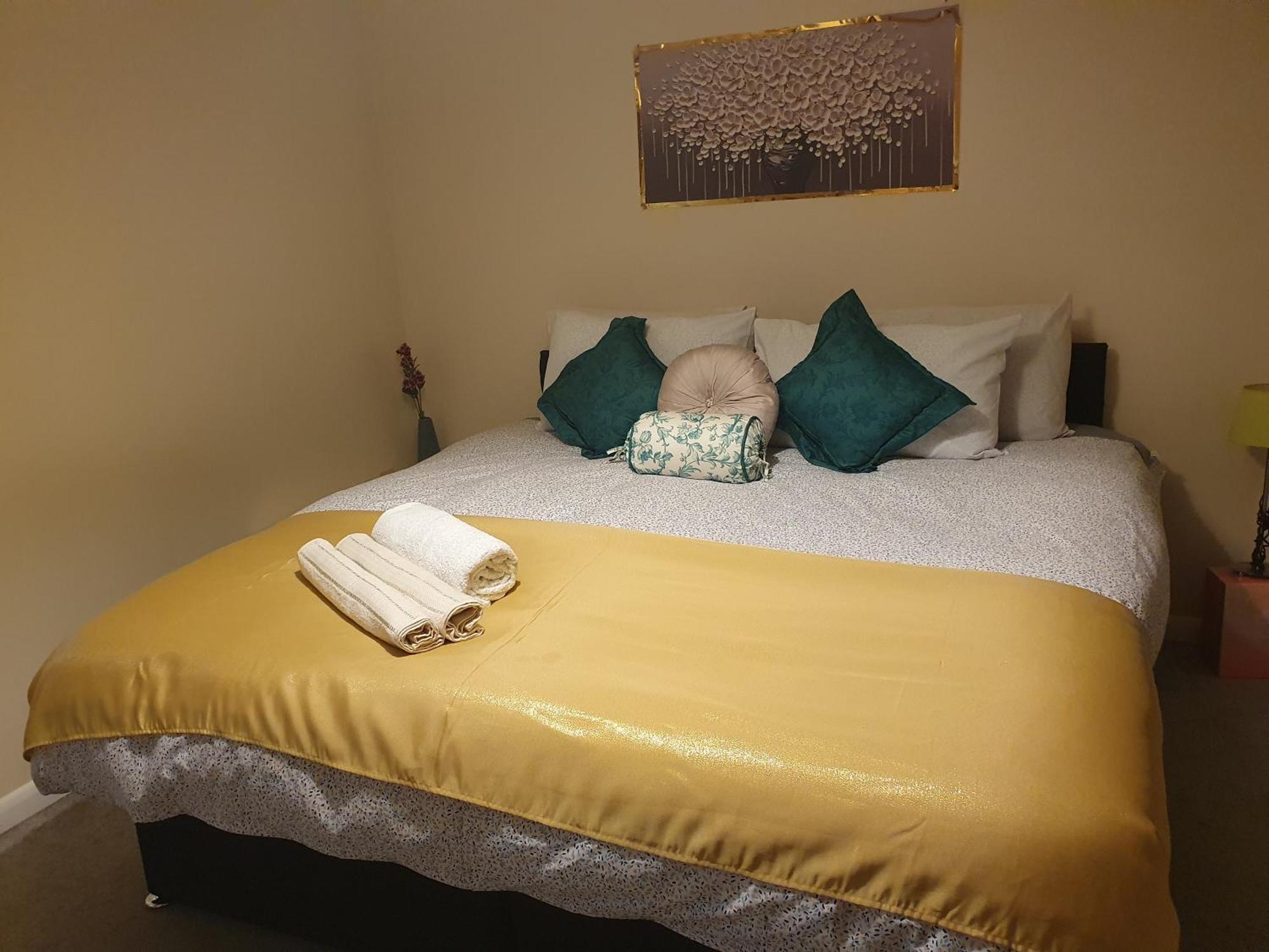 Lovely 1Bedrood Apartment Guildford Extérieur photo