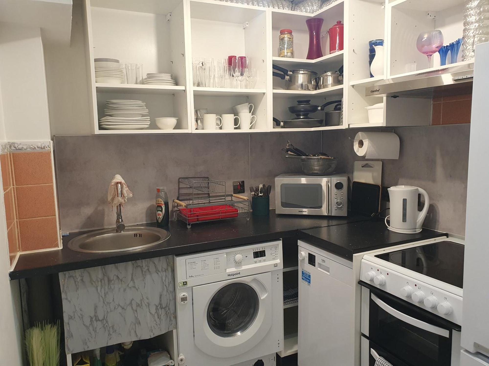 Lovely 1Bedrood Apartment Guildford Extérieur photo