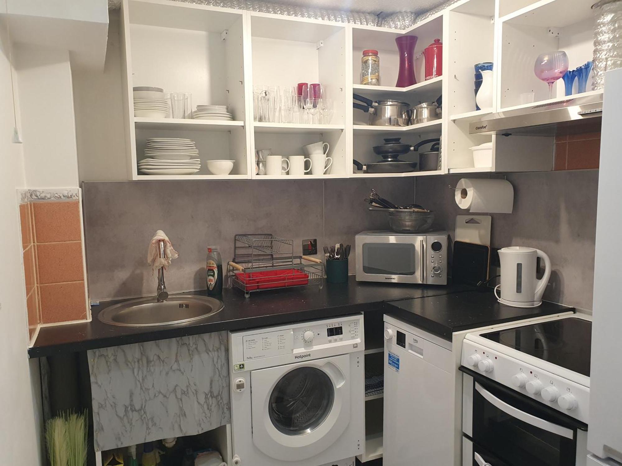 Lovely 1Bedrood Apartment Guildford Extérieur photo