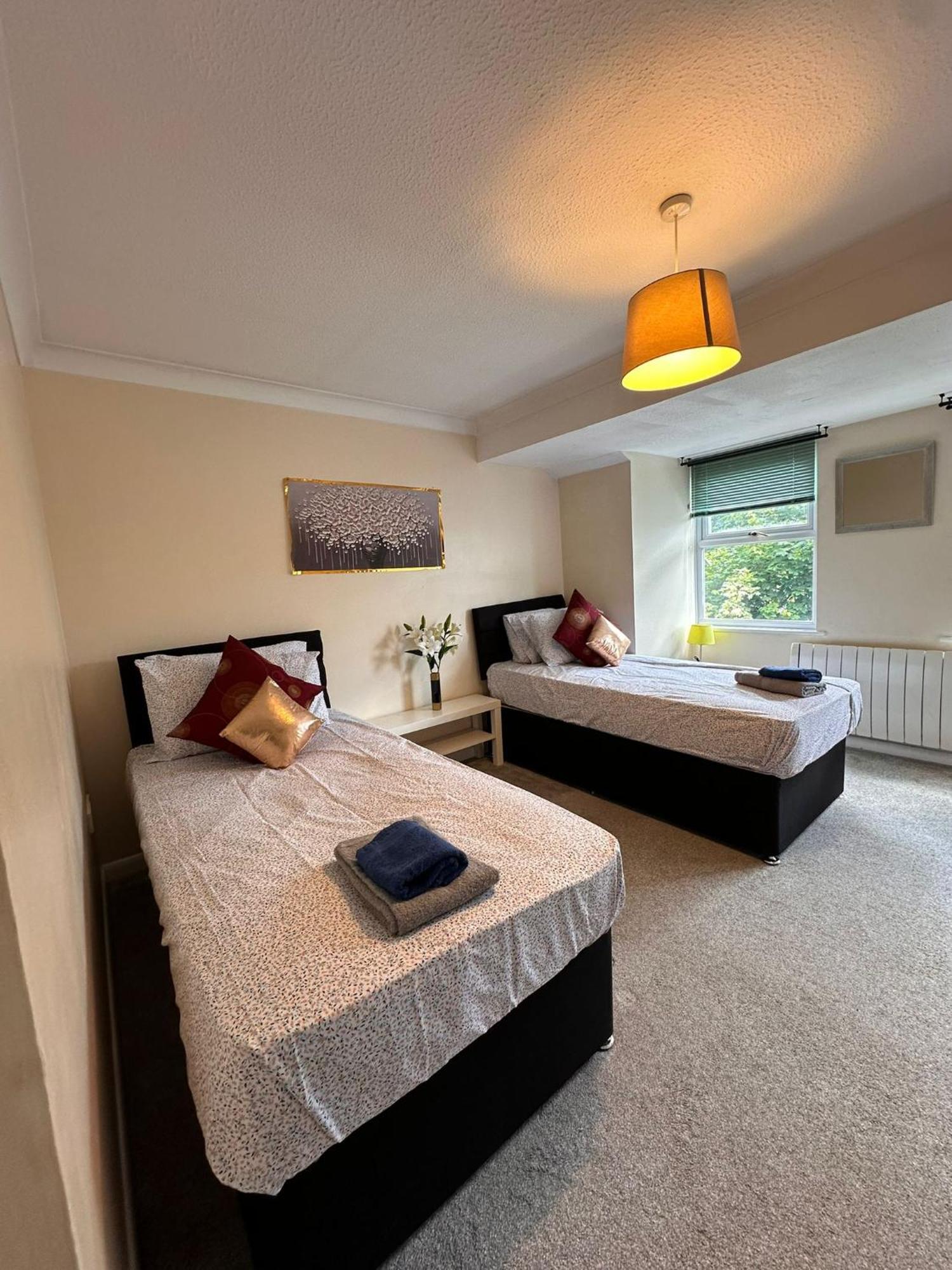 Lovely 1Bedrood Apartment Guildford Extérieur photo