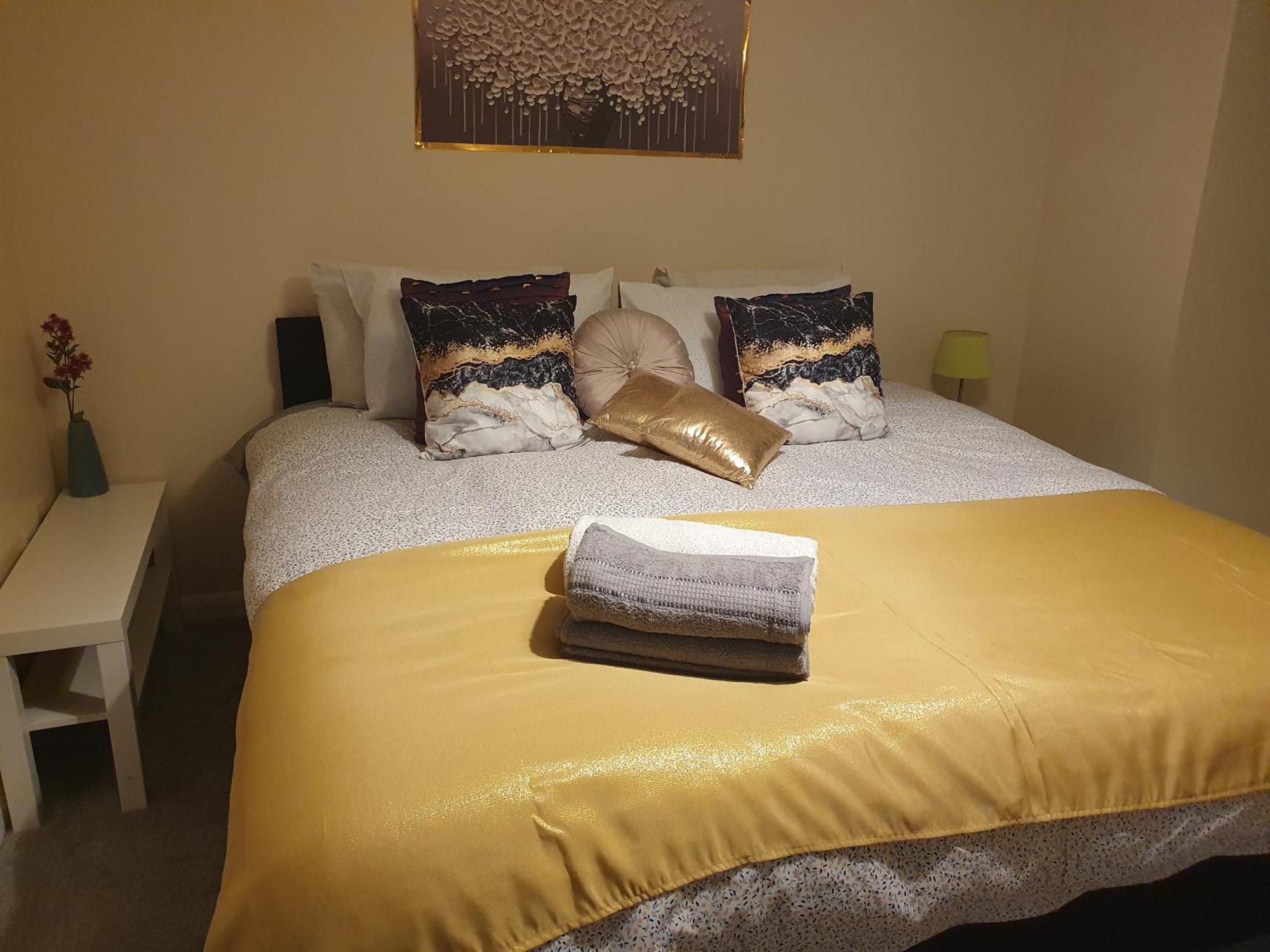 Lovely 1Bedrood Apartment Guildford Extérieur photo