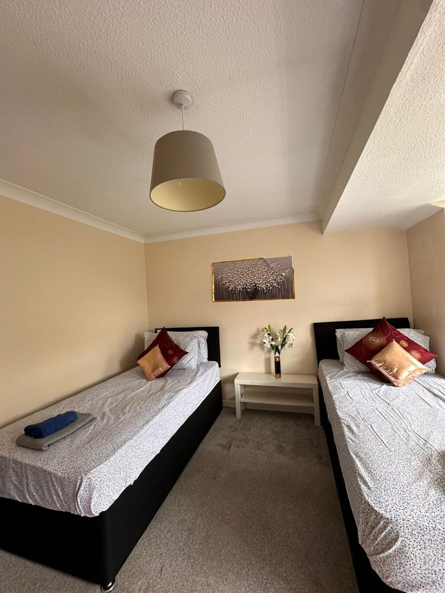 Lovely 1Bedrood Apartment Guildford Extérieur photo