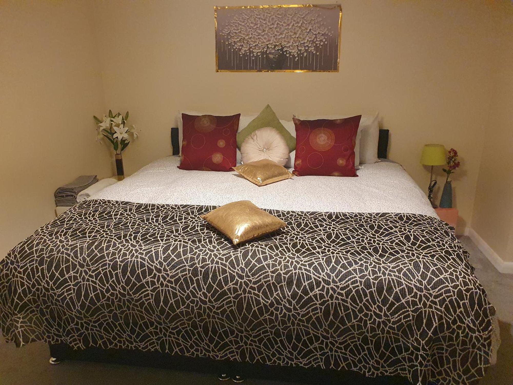 Lovely 1Bedrood Apartment Guildford Extérieur photo
